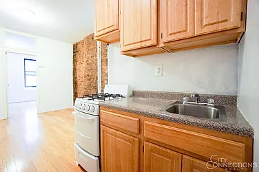 Rented by City Connections Realty