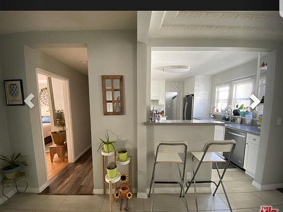 4th image of 1265 W 82nd St