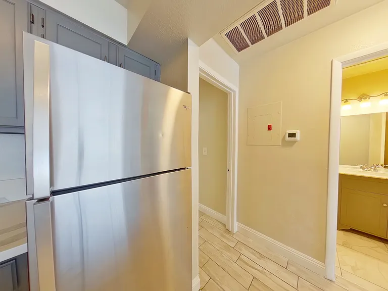 1640 Athol Ave #H-23 — Photo 6