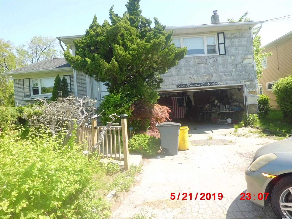 1st image of 586 Howard Ave