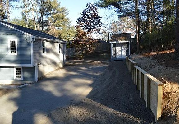 2nd image of 10 Parker Dr