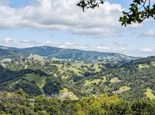 153 Ridge Rd, Fairfax, CA 94930