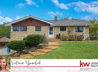 1451 S Highland Ave, Lombard, IL