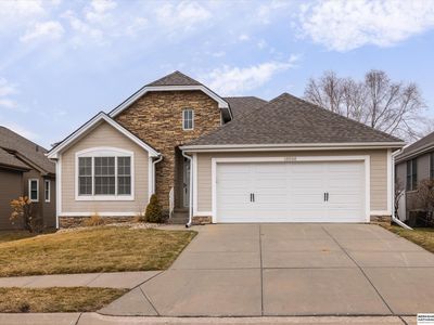 18886 Mayberry Plz, Elkhorn, NE, 68022