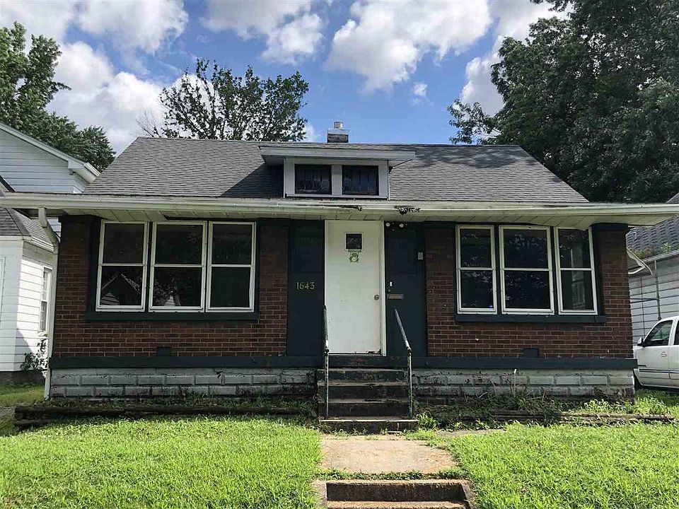 1st image of 1643 1st Ave