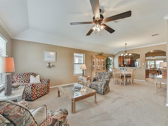5th image of 23223 Red Birch Ct