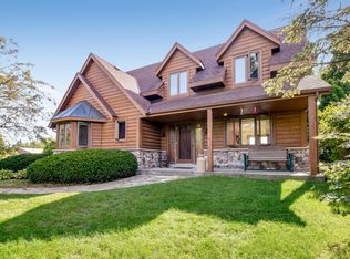 W1770 Sandy Rd, Kewaskum, WI 53040