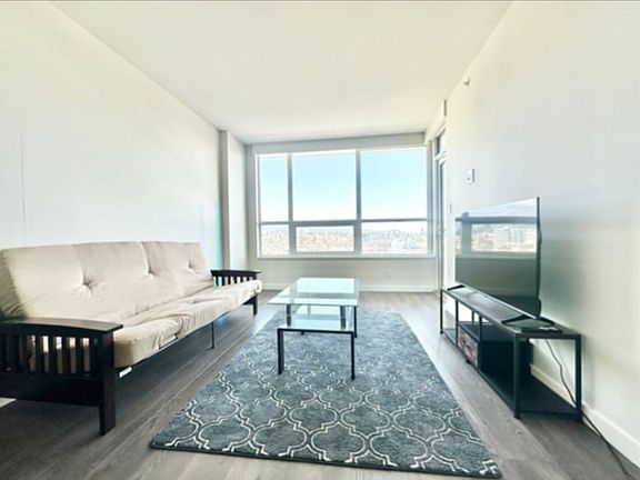 2nd image of 125 E 14th St #4