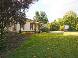 18 Hillcrest Dr, Great Meadows, NJ 07838