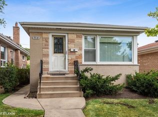 3718 Main St, Skokie, IL 60076