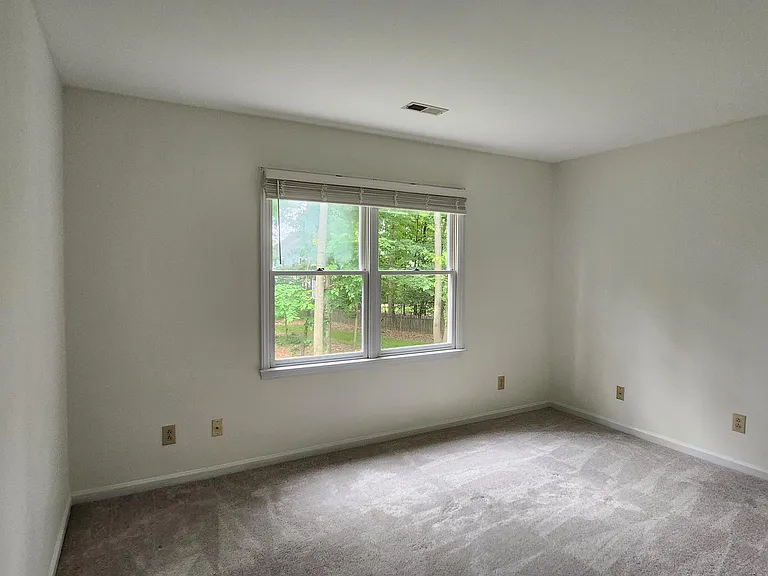 3315 Parting Brook Ct — Photo 21