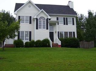 4229 Mangrove Dr, Raleigh, NC 27616