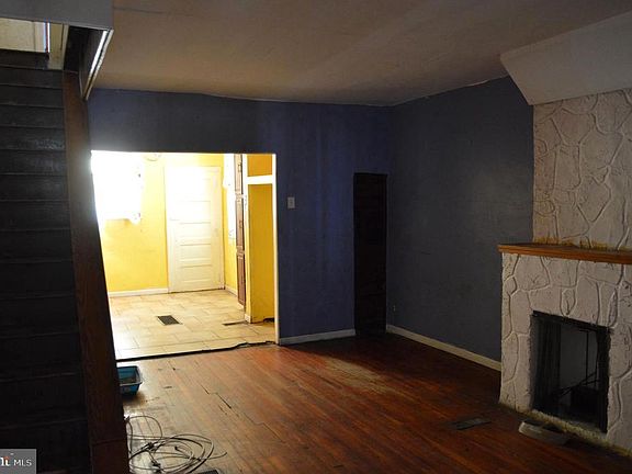 3rd image of 4463 N Orianna St