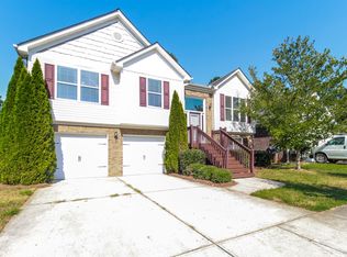 1977 Peach Shoals Cir, Dacula, GA 30019