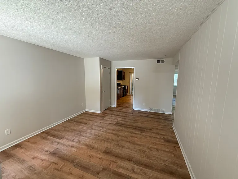 801 N Ann St #2 — Photo 3