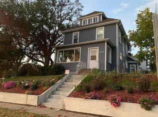 503 E Bremer Ave, Waverly, IA 50677