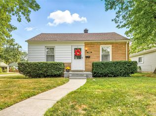 1986 Leitch Rd, Ferndale, MI 48220