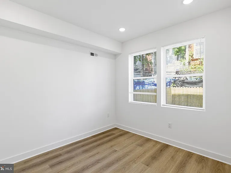 2532 N 11th St #1 — Photo 7