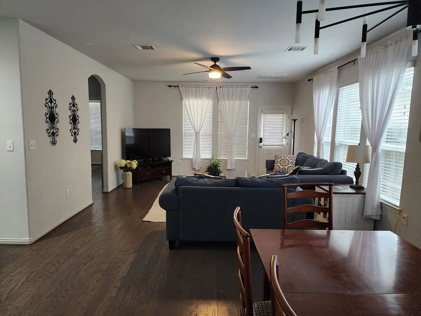 Buda House — Photo 2