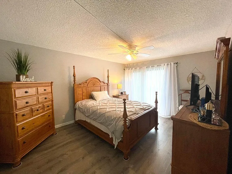 1714 Consulate Pl #101 — Photo 9