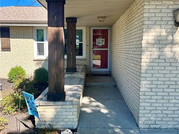 4th image of 1614 Frostwood Ln