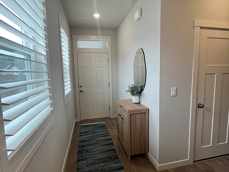 8715 SW Mohegan Ln — Photo 7