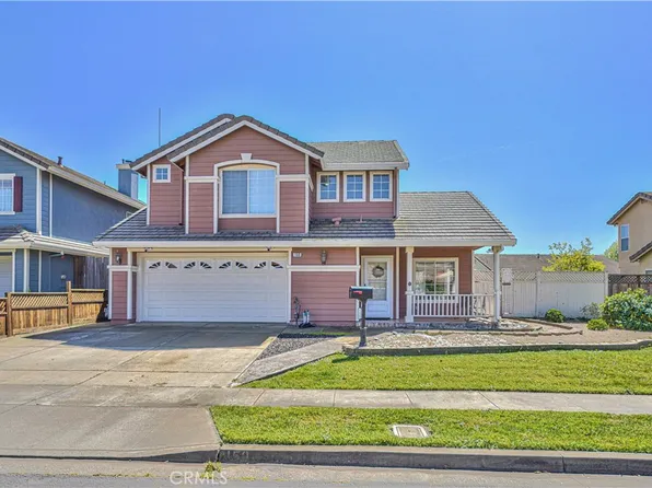 150 Pennsylvania Dr, Salinas, CA 93906