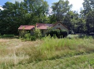 346 E 900 N, La Porte, IN 46350