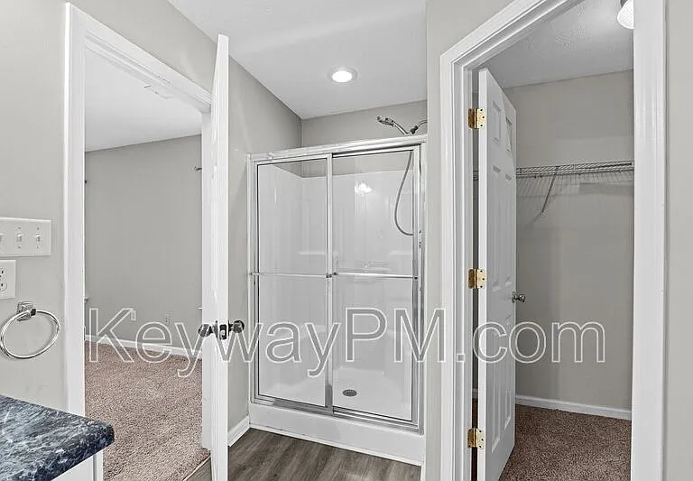 122 Oakwood Dr — Photo 17