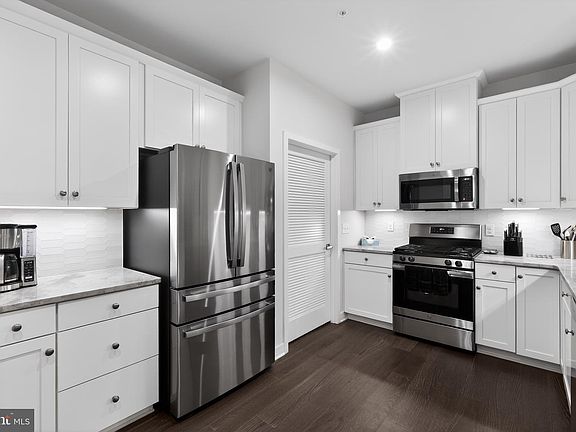 3rd image of 53 Griffin Way