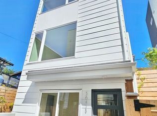3642B 13th Ave W, Seattle, WA 98148