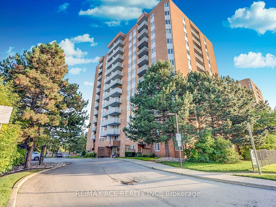 1st image of 15 Sewells Rd #201