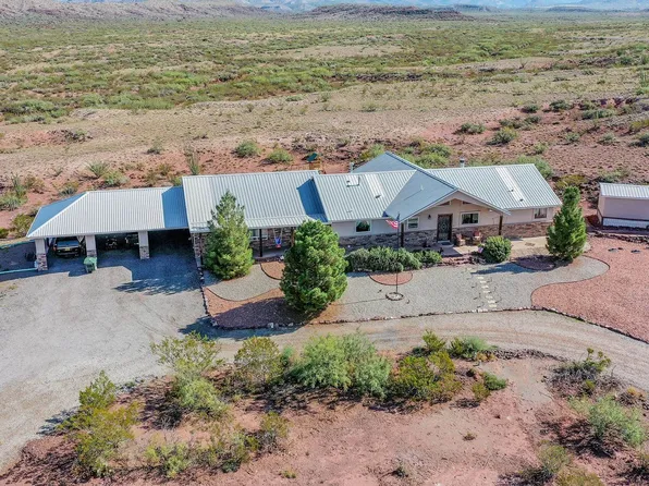 23 Cross Creek Rd, Tularosa, NM 88352