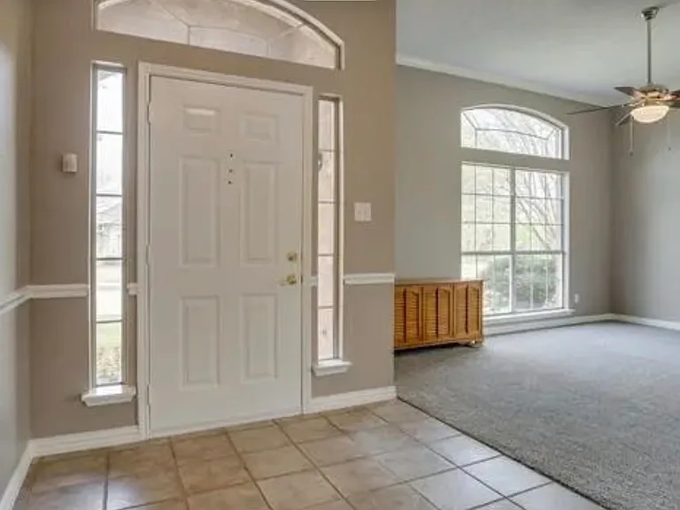 5837 Poole Dr — Photo 4