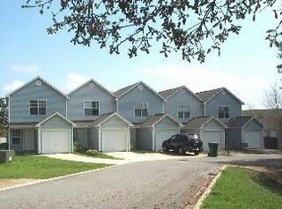 2261 Whitman Ln, Fort Walton Beach, FL 32547