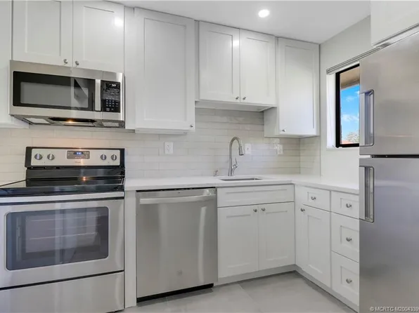 5313 SE Miles Grant Rd Unit 202, Stuart, FL 34997