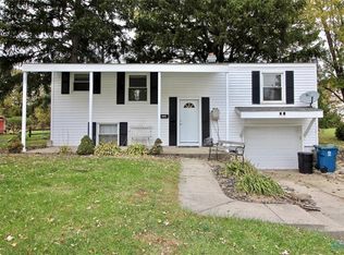7136 Grenlock Dr, Sylvania, OH 43560