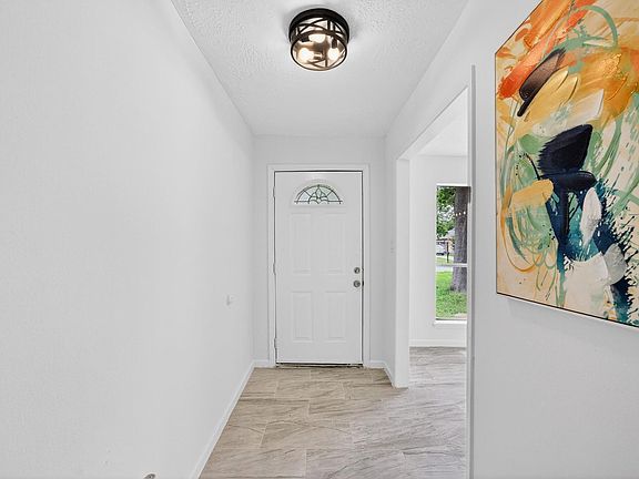 5th image of 24106 Spring Mill Ln