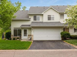 8706 Quarry Ridge Ln UNIT A, Woodbury, MN 55125