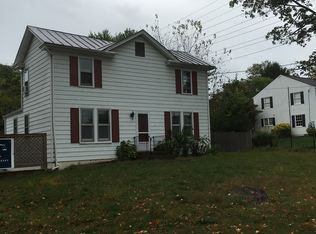 611 W Main St, Purcellville, VA