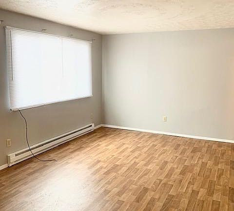 4th image of 107 2nd St