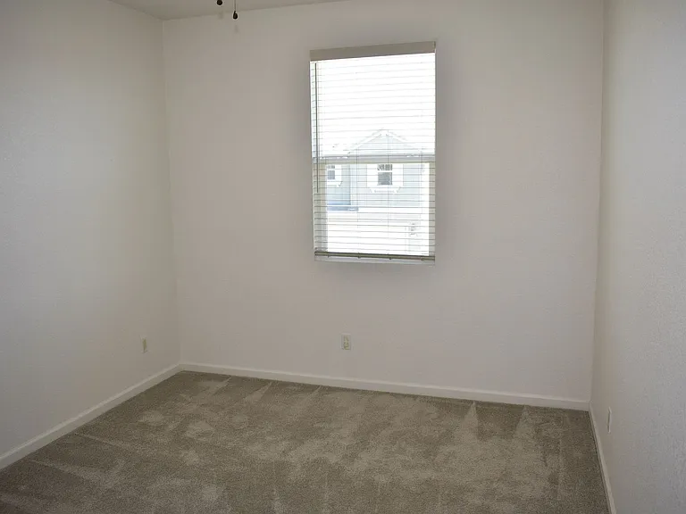 1655 Lion St — Photo 12