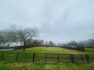 1310 Ranch Rd, Grand Prairie, TX 75052