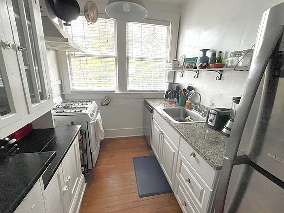 Updated stone kitchen countertops!