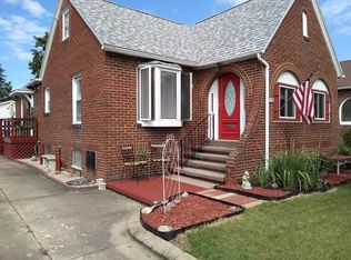 936 Garfield Pl, Danville, IL 61832