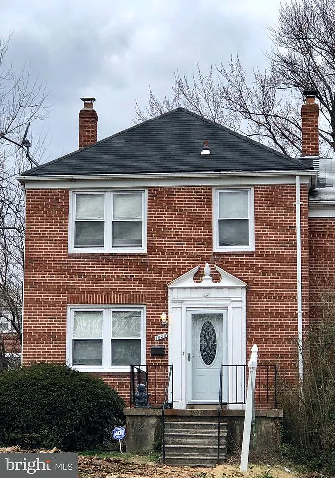 1628 Kirkwood Rd photo 1
