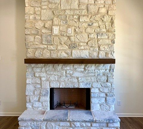 4th image of 5115 Lee Road 254