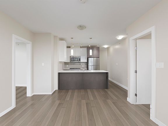 4th image of 6971 Elmbridge Way #203