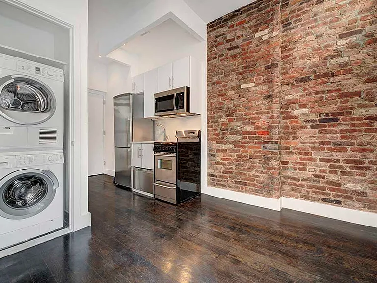 143 Ludlow St #6B — Photo 4