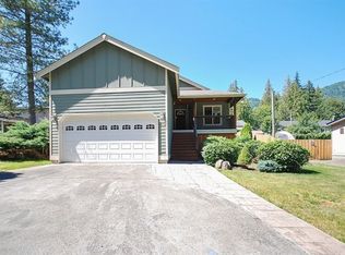 451 Cain Lake Rd, Sedro Woolley, WA 98284
